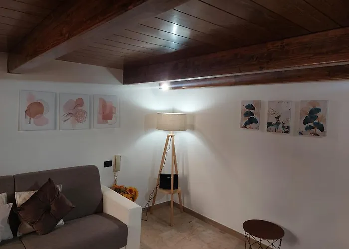 Del Conservatorio Nel Centro Storico